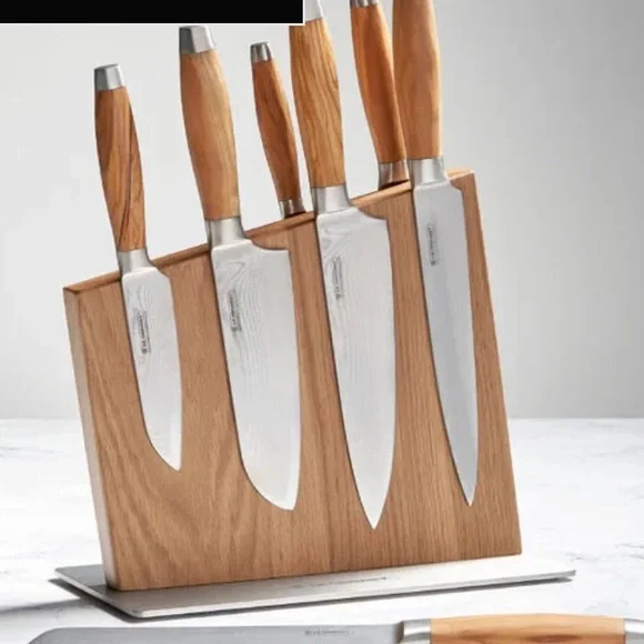 Le Creuset Magnetic Wooden Knife Block - Picture 2 of 6